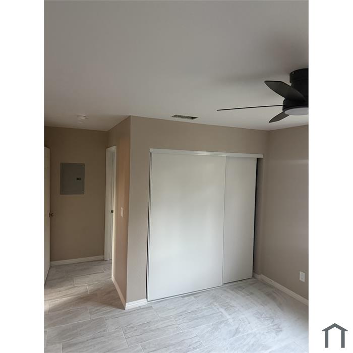 1005 W El Morado Ct