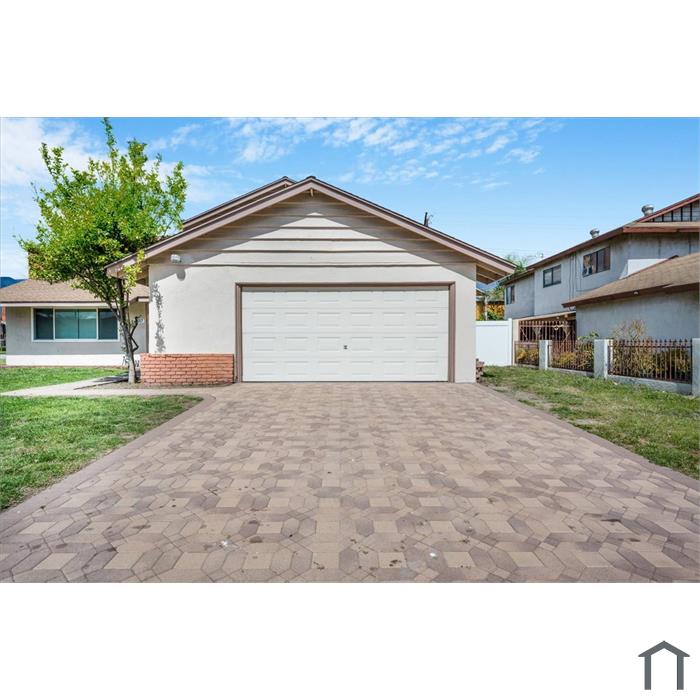 1757 E Granada Ct