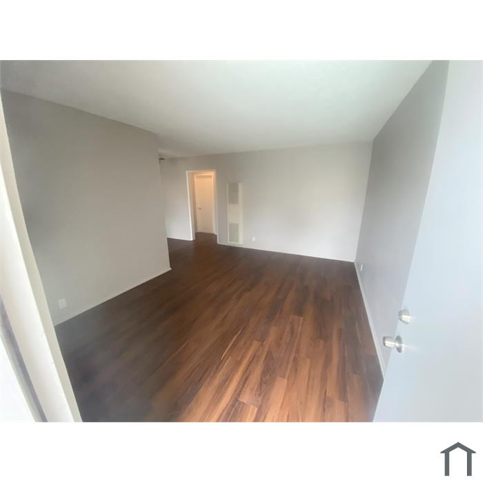 375 Alpine St