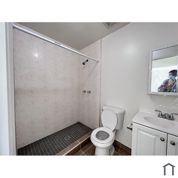 2 Bedroom Apartment 1420 S 2Nd St in Alhambra, CA