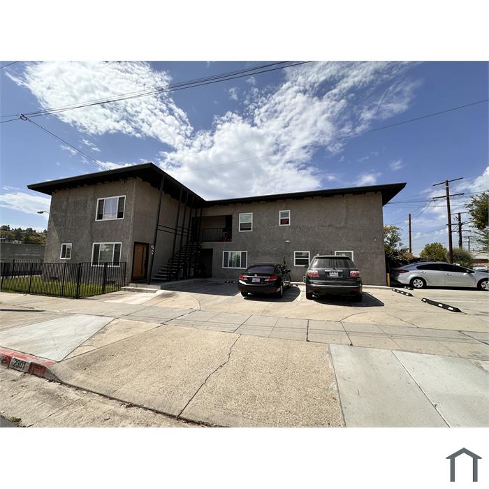 2301 Orange Grove Ave