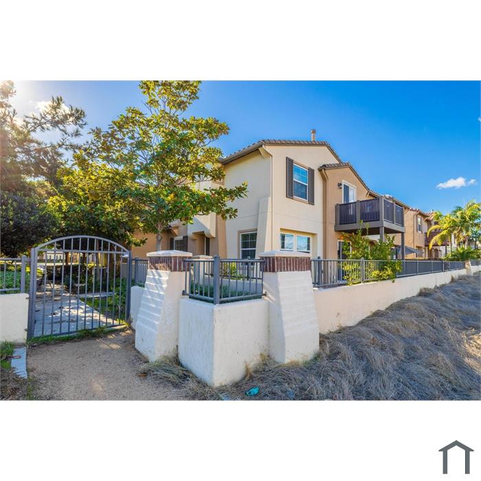 1423 Caminito Garibay