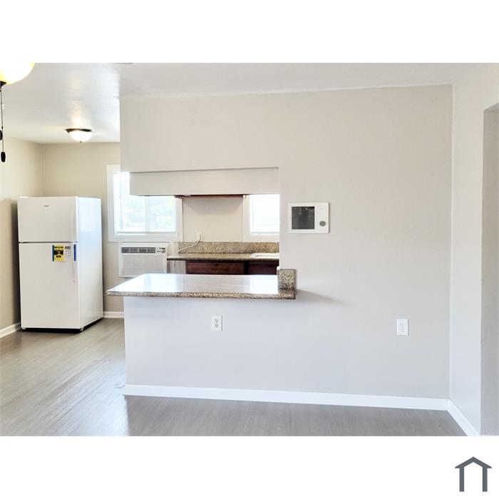 7114 Westview Pl
