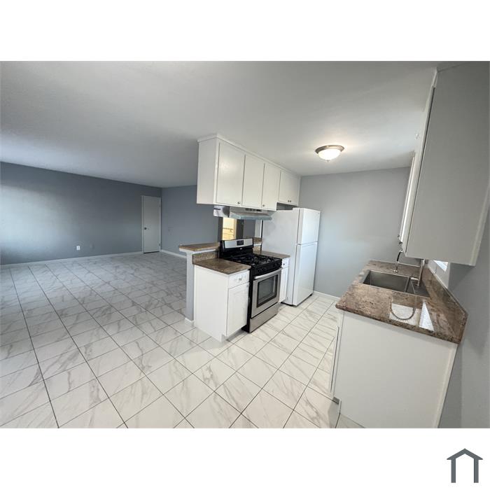 7134 Westview Pl
