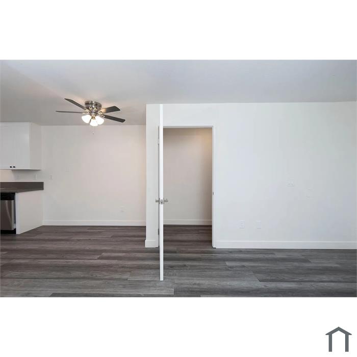 31 N Highland Ave
