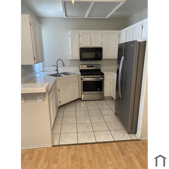 11442 Via Rancho San Diego