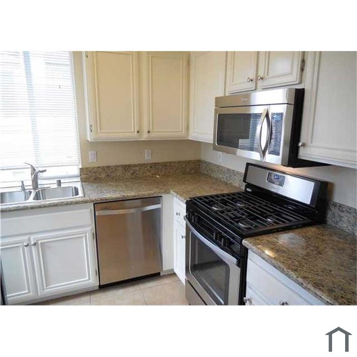 11412 Via Rancho San Diego