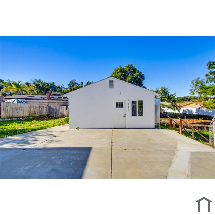 12313 Gay Rio Dr