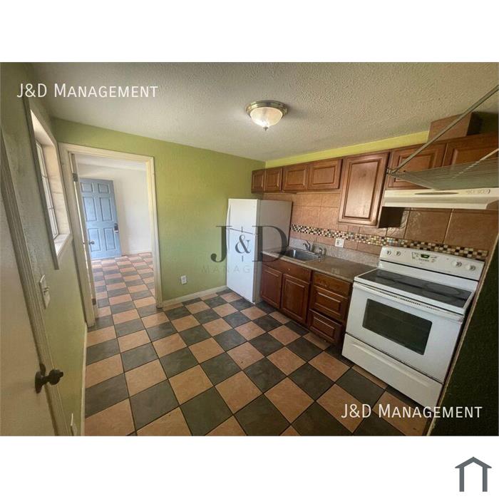 Charming Studio in Central San Diego â€“ Private Back Unit with Modern Appliances