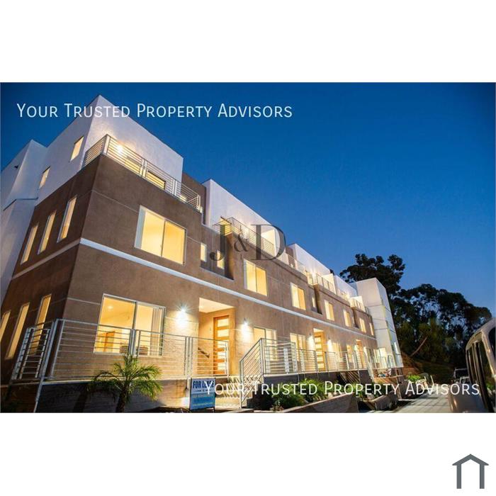 Luxury Apartment in Mission Hills w/ Parking & Private Patio
