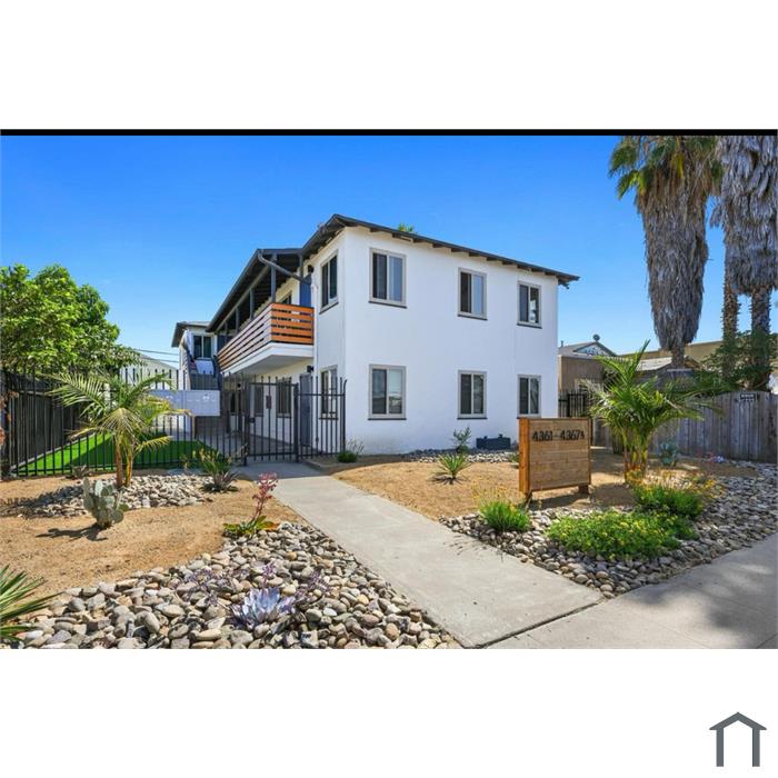 4361 Altadena Ave