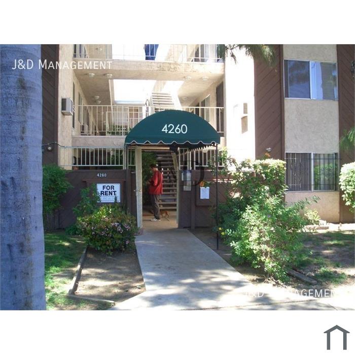 Vibrant Adult Community in the Heart of Kensington!