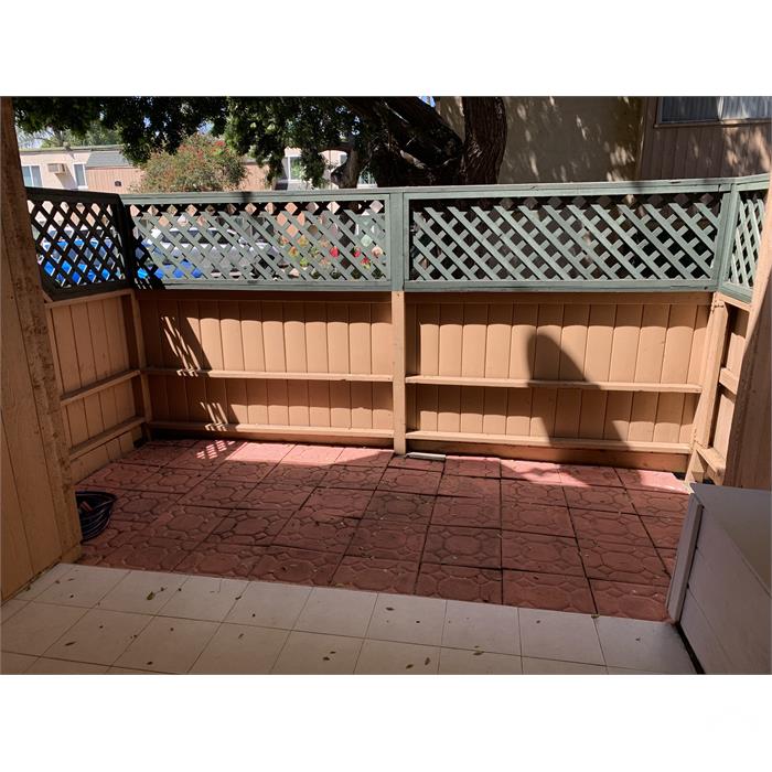 8735 Navajo Rd