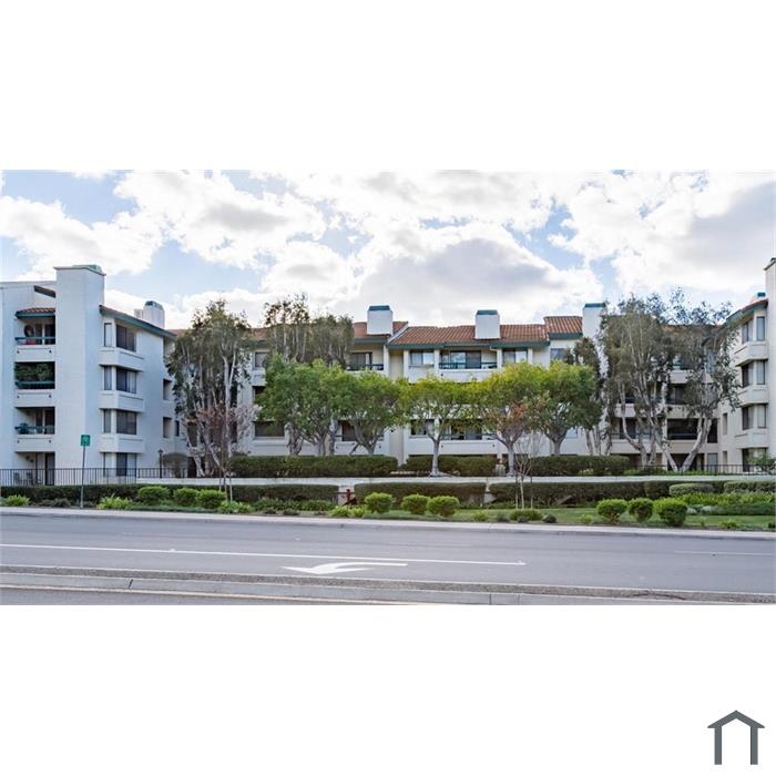 11255 Tierrasanta Blvd