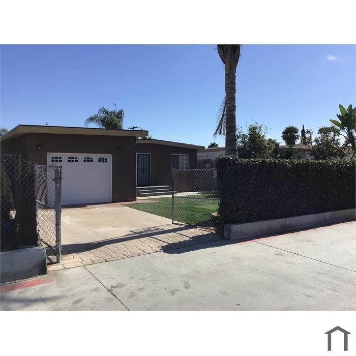 3 Bedroom Single Family House 165 W Hall Ave in San Ysidro, CA