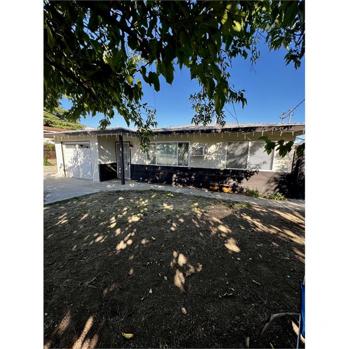 174 Maple Ave
