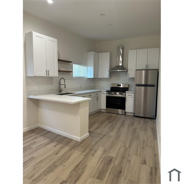 51135 Venice Ct