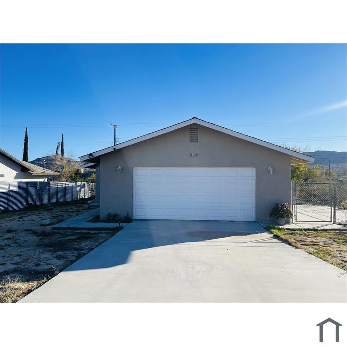 61929 Petunia Dr