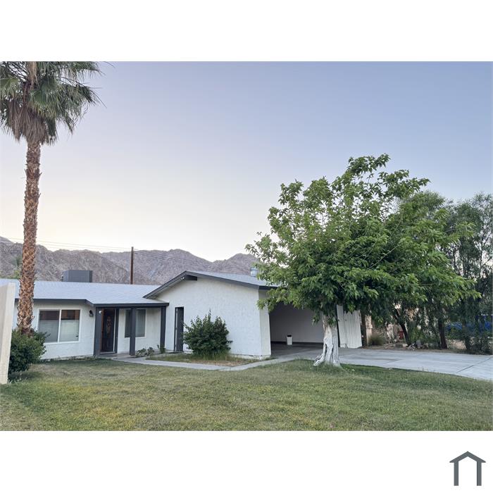 52415 Avenida Vallejo