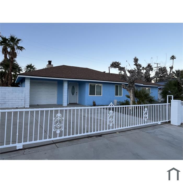 3760 E Calle San Antonio