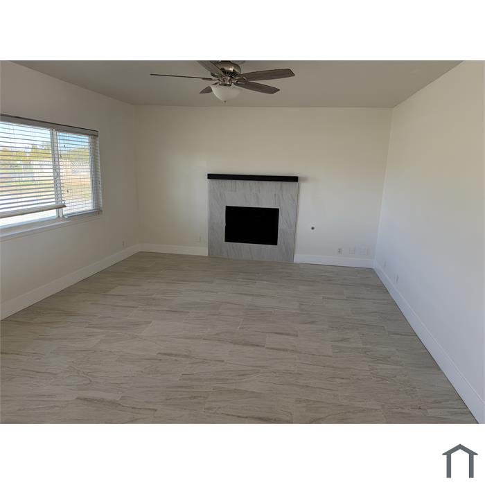 15225 Ramona Rd