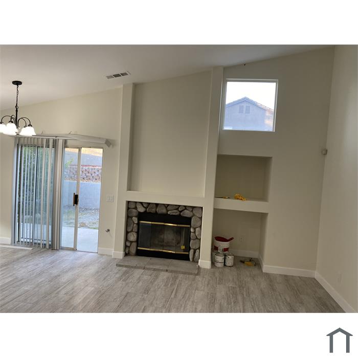 2874 W Calle Vista Dr