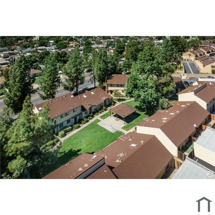 1416 Kendall Dr