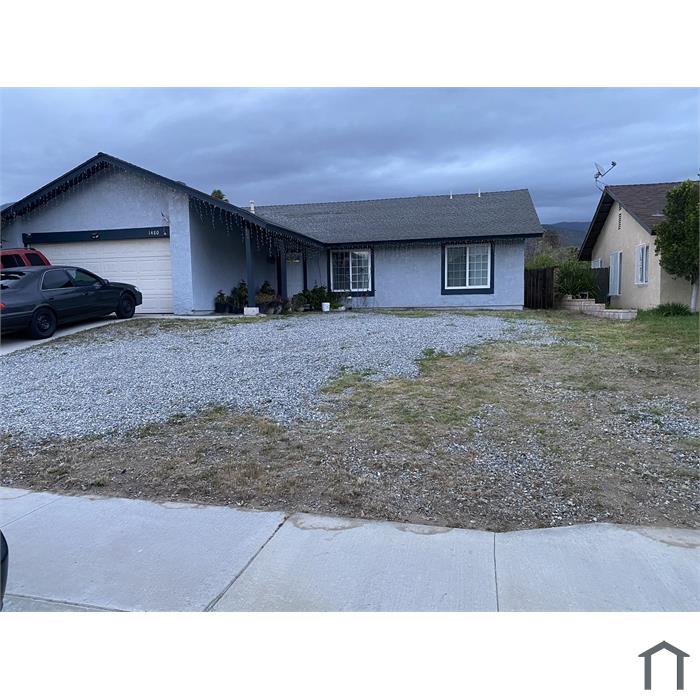 1480 Creekside Dr