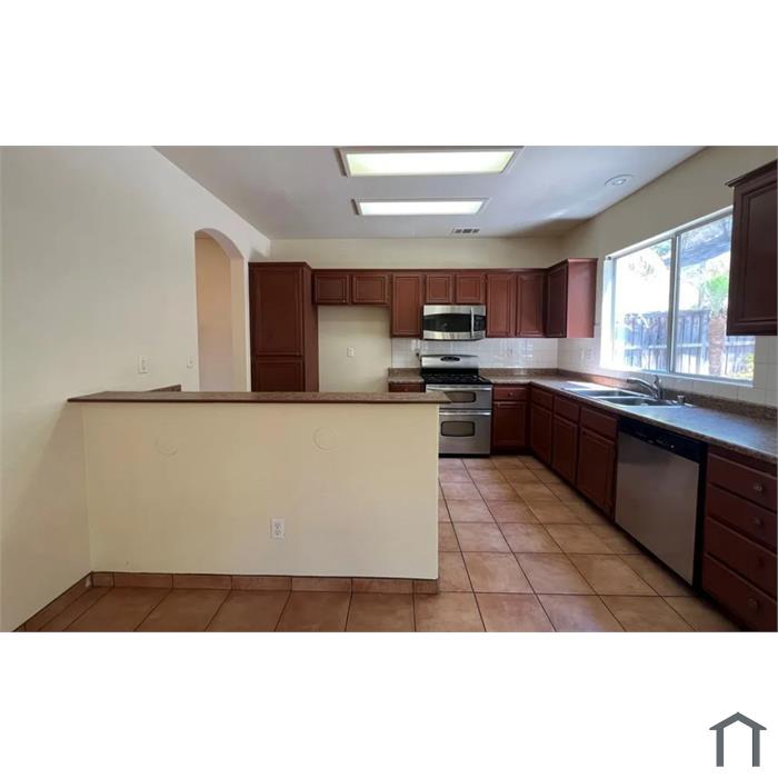 16200 Setting Sun Cir