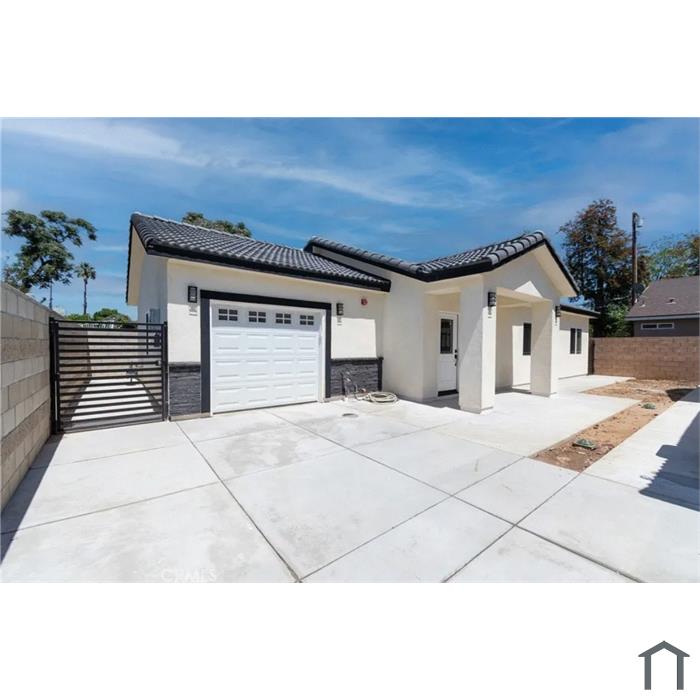 2937 Date St