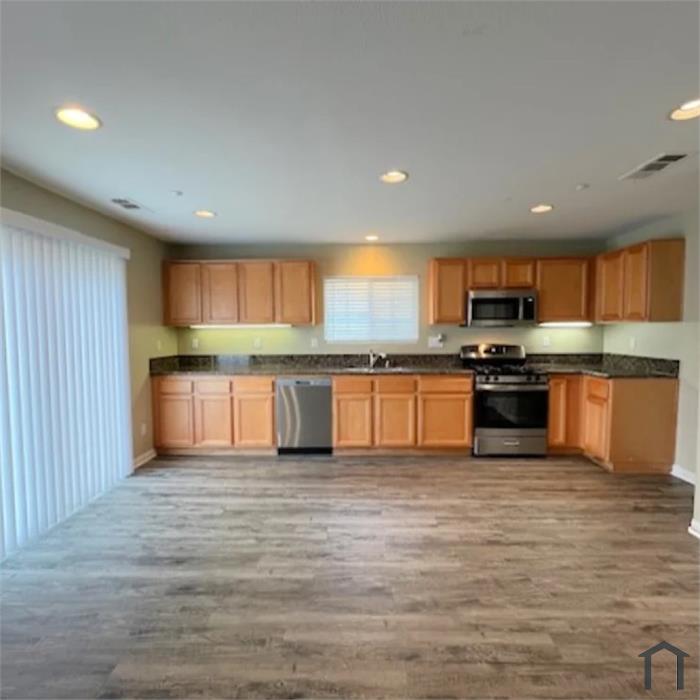 9195 San Luis Obispo Ln