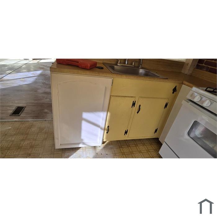 840 San Luis Dr