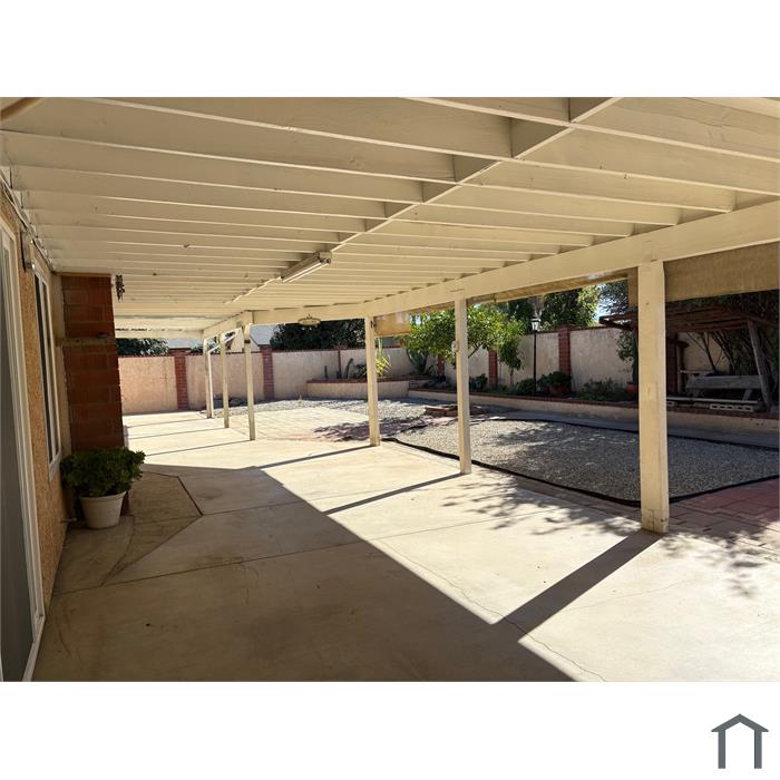 2185 Daisy Way
