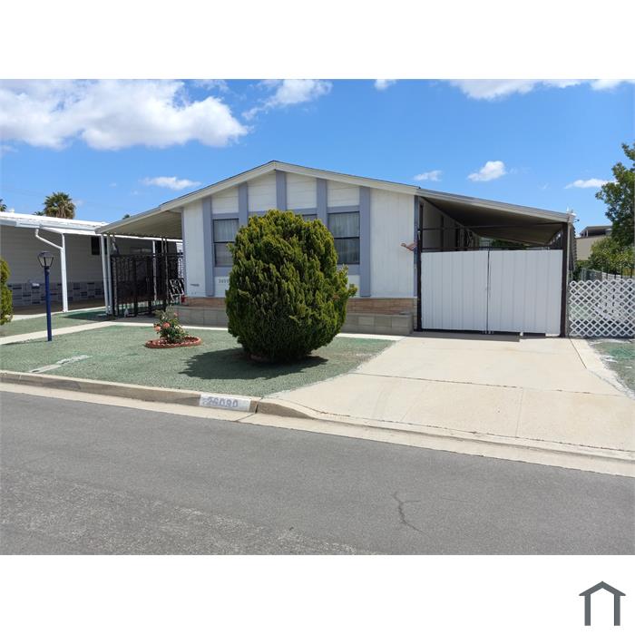 26090 Ivory Palm Dr