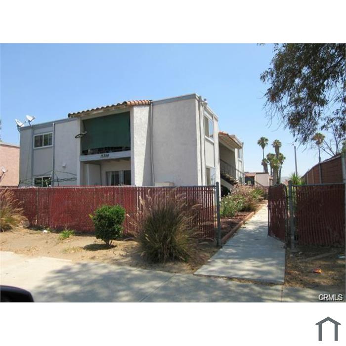 15394 Perris Blvd