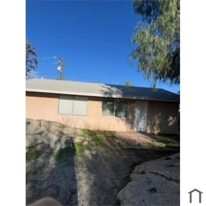 205 Navajo Rd