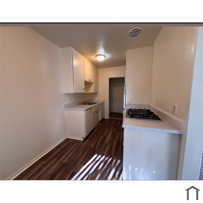 Stuart Drive Apartments
