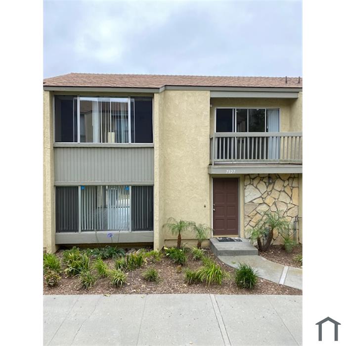 7327 Unicorn Cir
