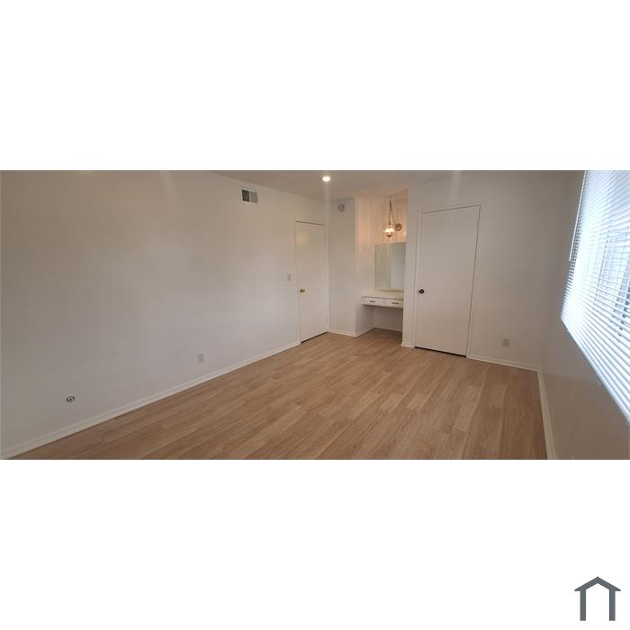 1130 Acadia Pl