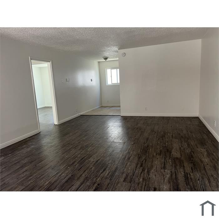420 E Pleasant Valley Rd