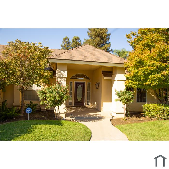 244 E Arlen Ave