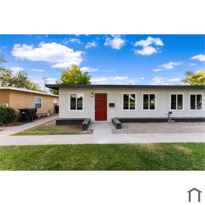 1221 W Jackman St