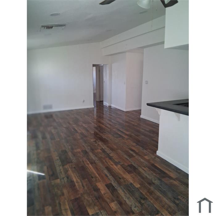 730 W Ave H-10