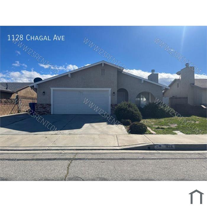 3BD/ 2BTH SINGLE STORY HOME EAST LANCASTER JUST REHABBED
