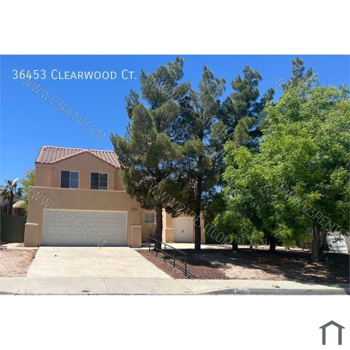 3BD/ 2 5 BTH TWO STORY SINGLE STORY HOME