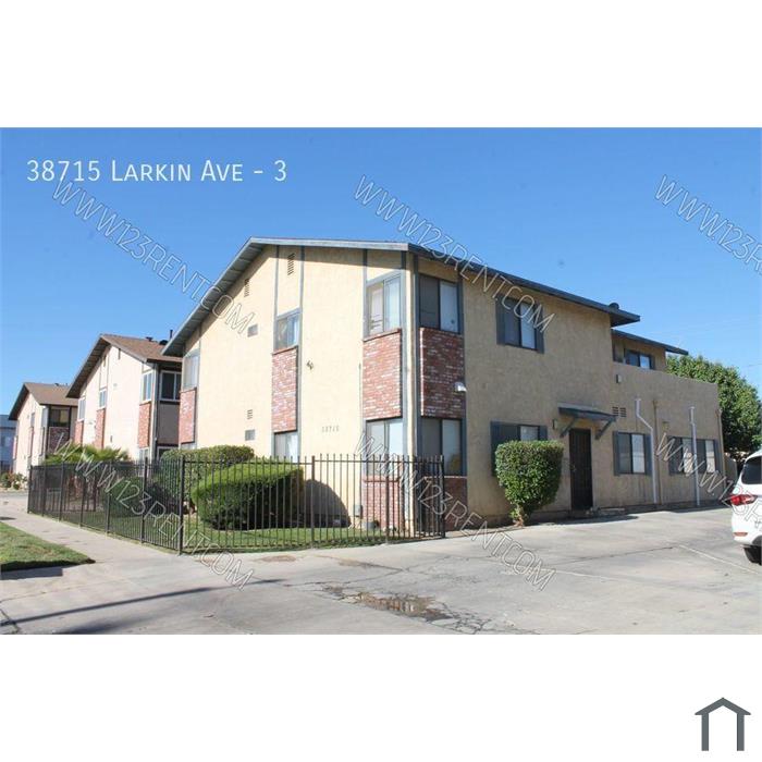 1 BD/1BTH APARTMENT EAST PALMDALE