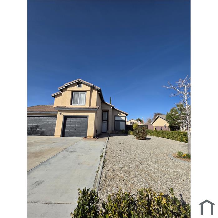 3133 Viana Dr