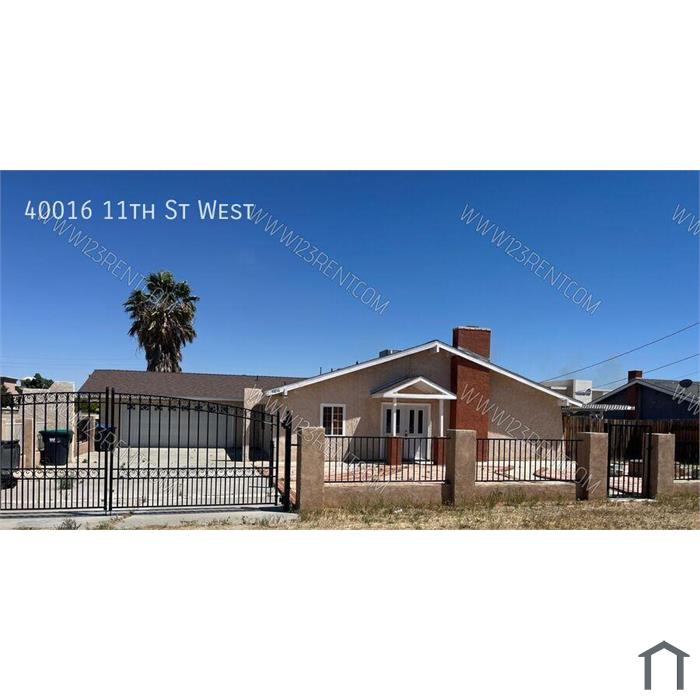 WEST PALMDALE 4BD/2BATH FRONT HOUSE