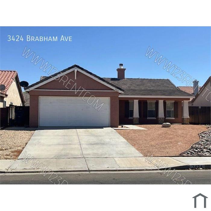 3BD/2BTH SINGLE FAMILY HOME ROSAMOND