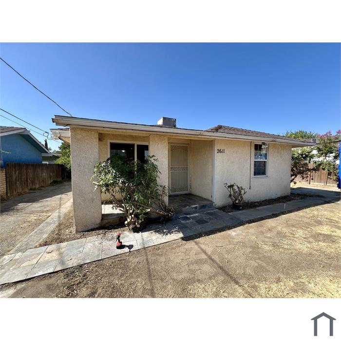 2611 W Dakota Ave